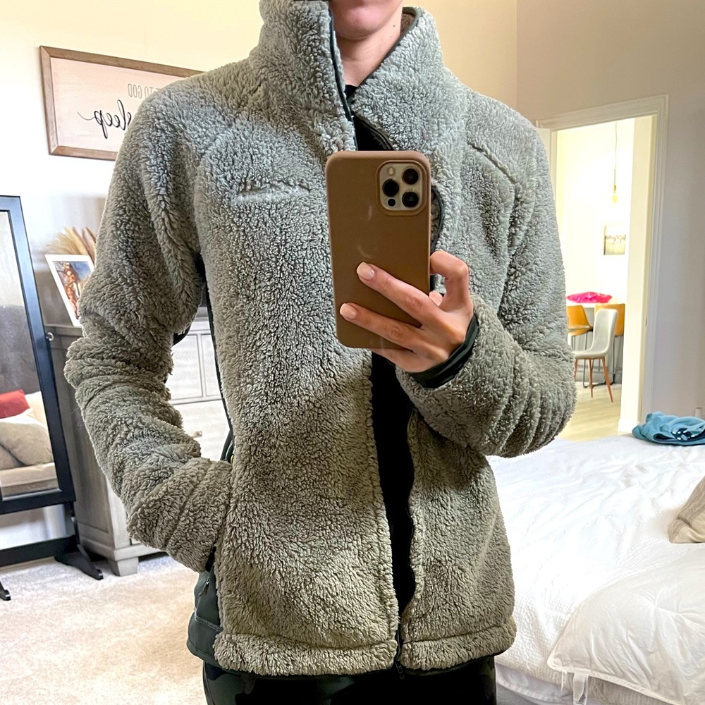 Columbia women’s full zip fleece